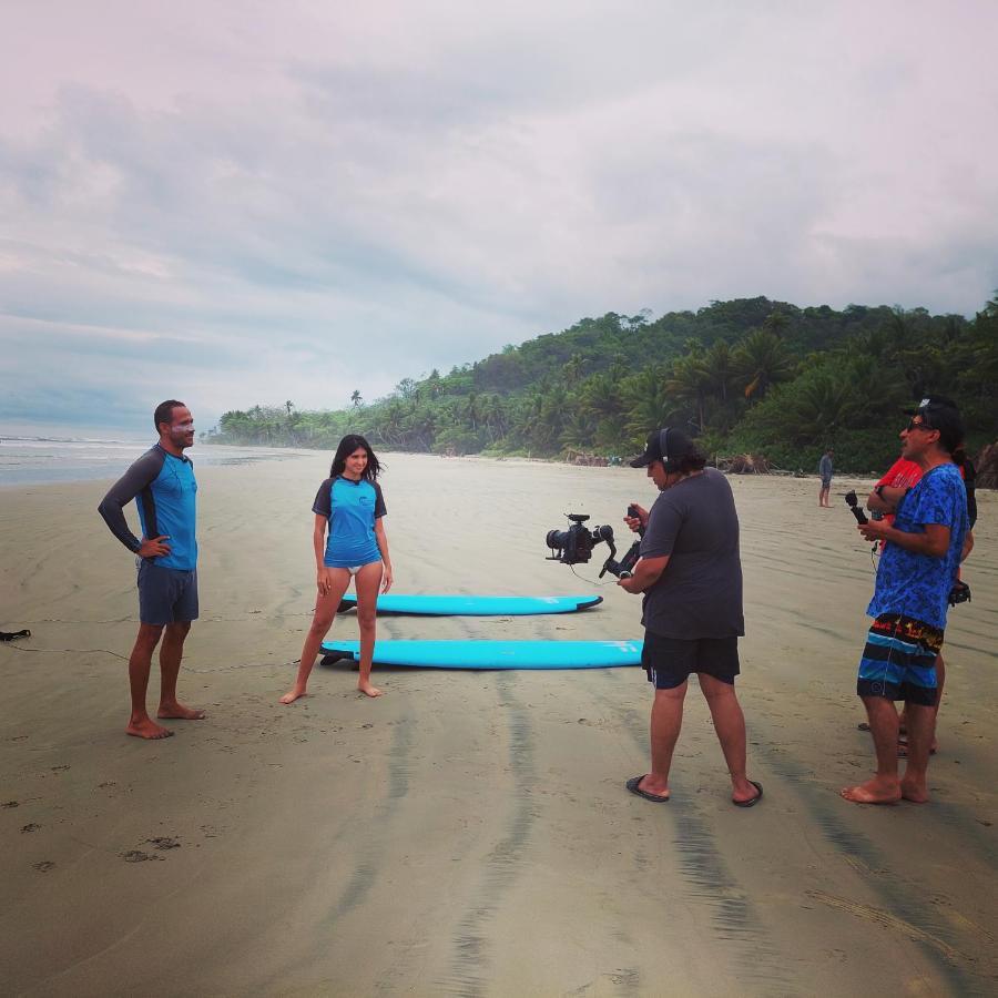 Cocobolo Surf Hotel & School Playa Santa Teresa  エクステリア 写真