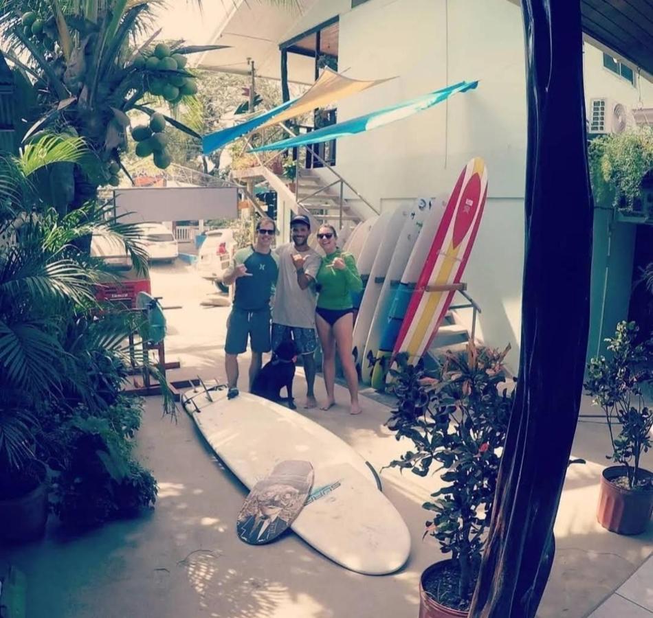 Cocobolo Surf Hotel & School Playa Santa Teresa  エクステリア 写真